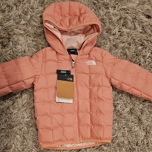 NWT North Face Reversible Coral Hooded Jacket